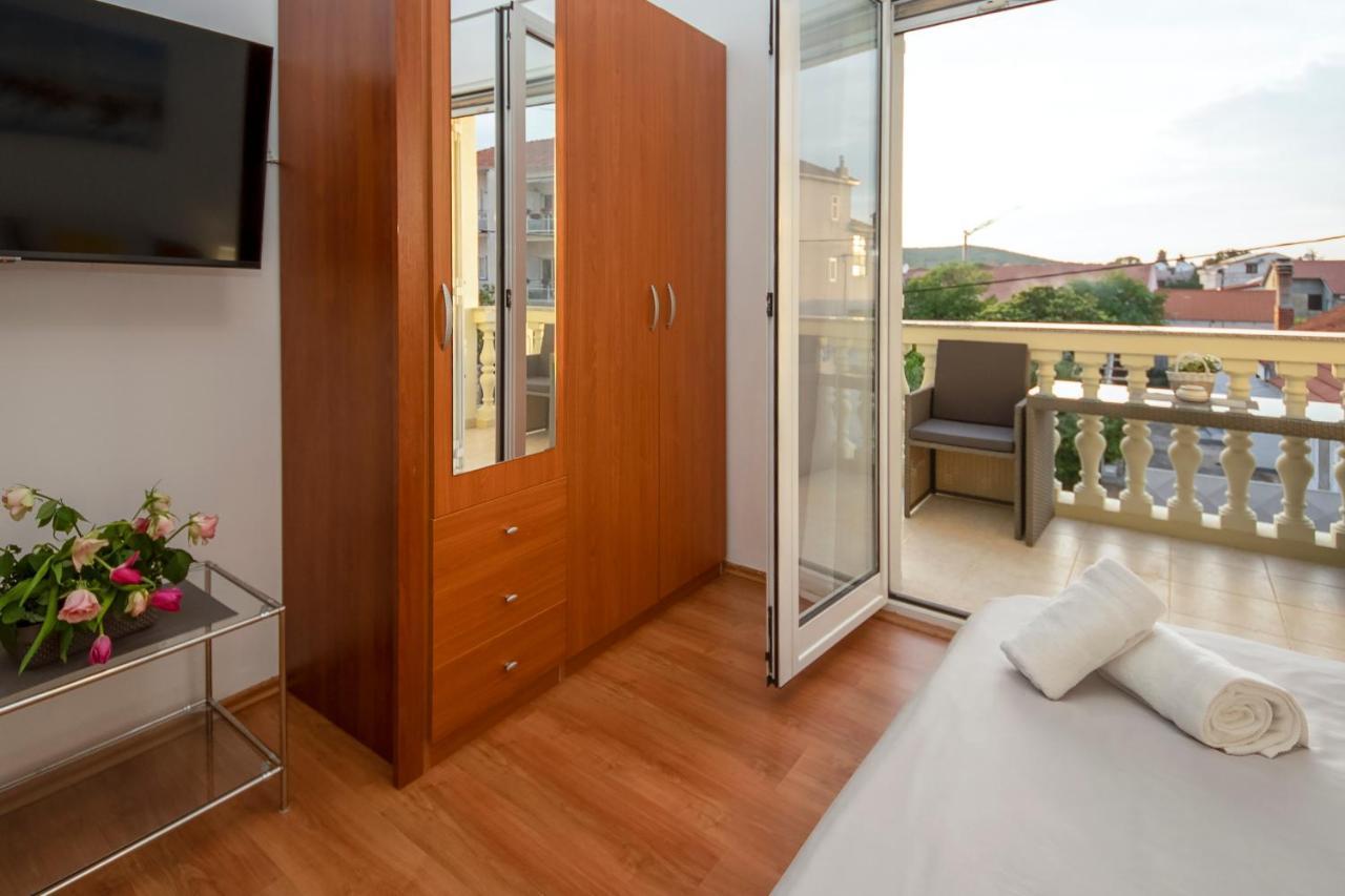 Apartments4You Водице Экстерьер фото