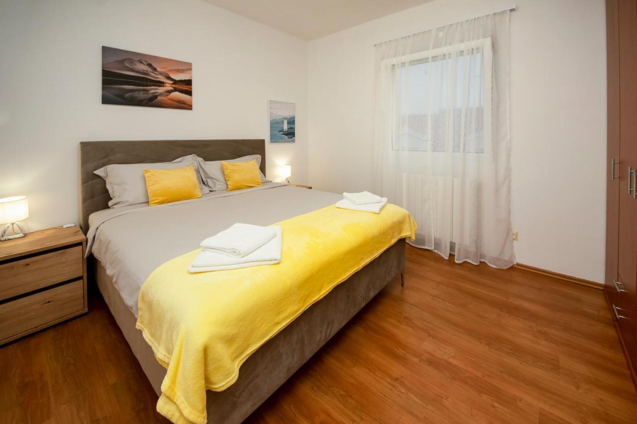 Apartments4You Водице Экстерьер фото