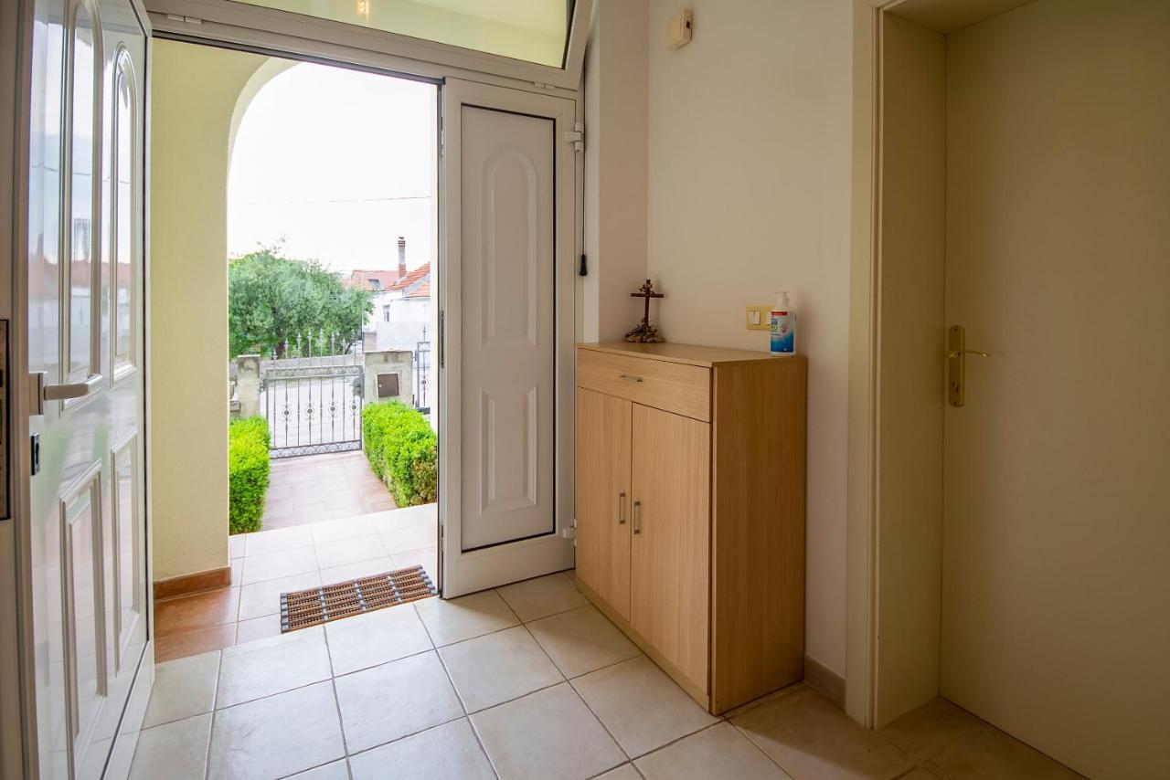 Apartments4You Водице Экстерьер фото