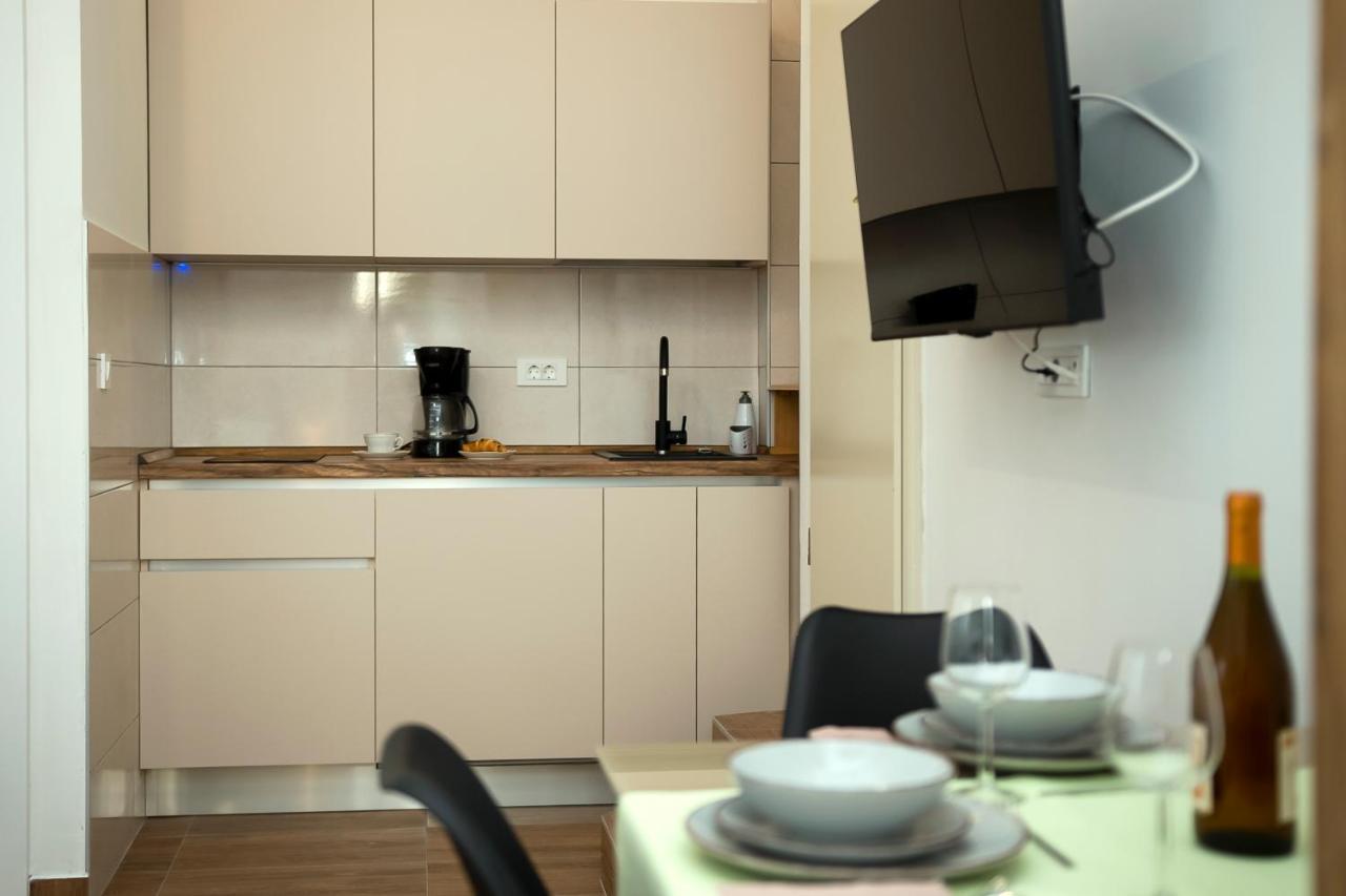 Apartments4You Водице Экстерьер фото