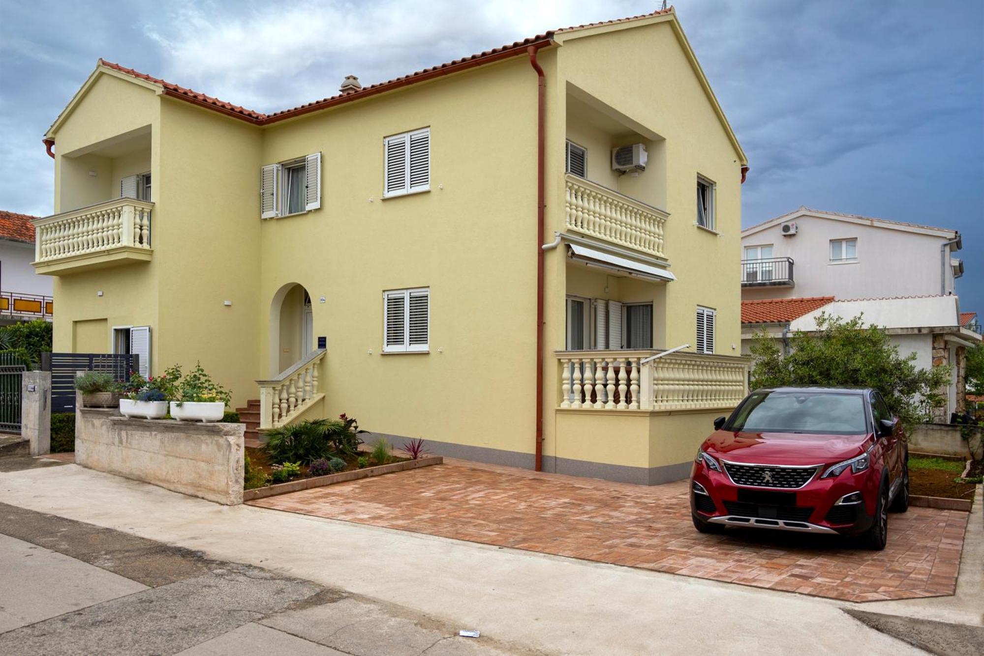 Apartments4You Водице Экстерьер фото